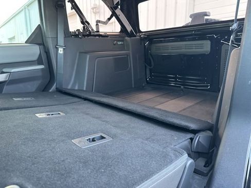 Used 2022 Ford Bronco Badlands image 59