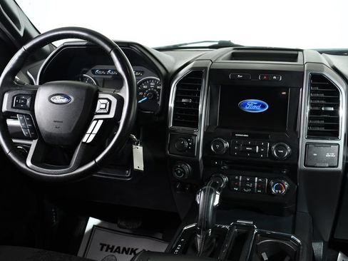 Used 2018 Ford F150 XLT w/ Equipment Group 302A Luxury AWD/4WD image 8