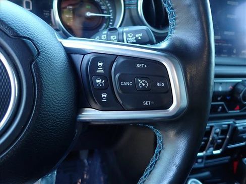 Used 2021 Jeep Wrangler Unlimited Rubicon 4xe w/ Cold Weather Group AWD/4WD image 14