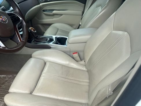 Used 2015 Cadillac SRX Luxury w/ Driver Awareness Package AWD/4WD image 11