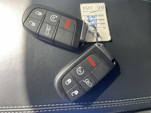 Certified 2022 Dodge Durango Citadel image 19