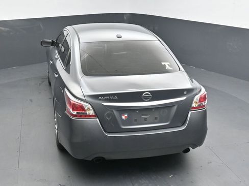 Used 2015 Nissan Altima 2.5 S w/ Power Driver Seat Package FWD image 15