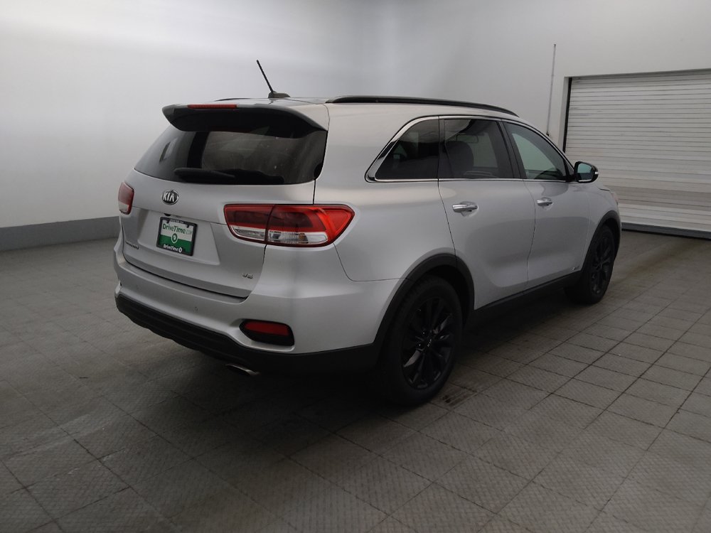 Used 2019 Kia Sorento S AWD/4WD image 9