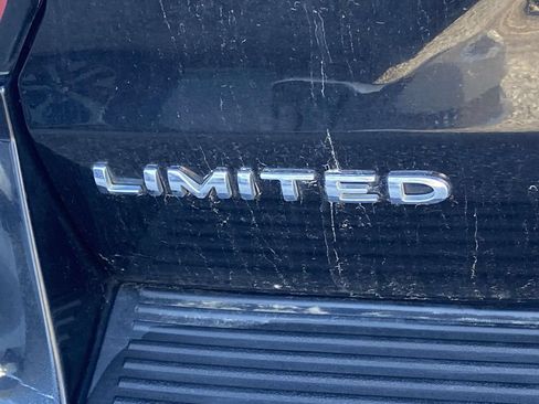 Used 2020 Ford Expedition Max Limited RWD image 11