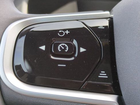 New 2026 Volvo XC60 B5 Plus AWD/4WD image 20