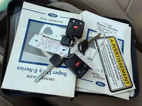 Used 1999 Ford F250 Lariat AWD/4WD image 29
