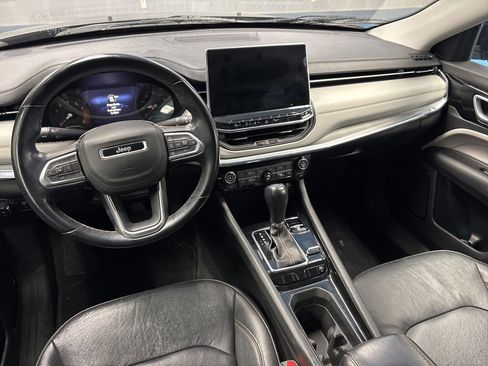 Used 2022 Jeep Compass Limited image 21