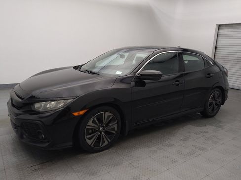 Used 2018 Honda Civic EX image 2
