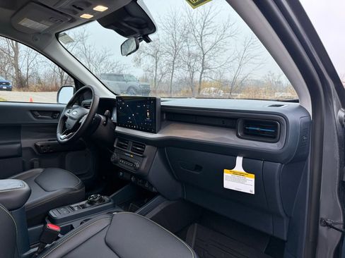 New 2025 Ford Maverick Lobo AWD/4WD image 20