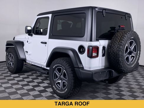 Used 2022 Jeep Wrangler Sport AWD/4WD image 17