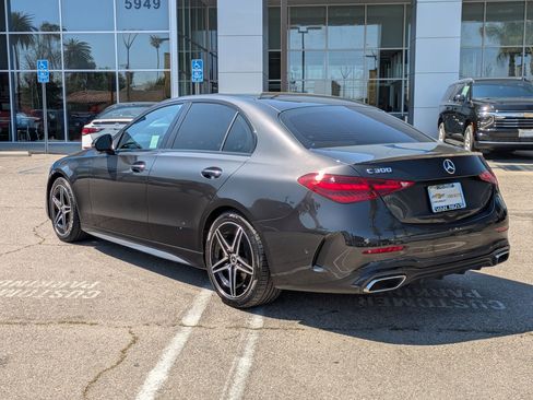 Used 2023 Mercedes-Benz C 300 Sedan image 7