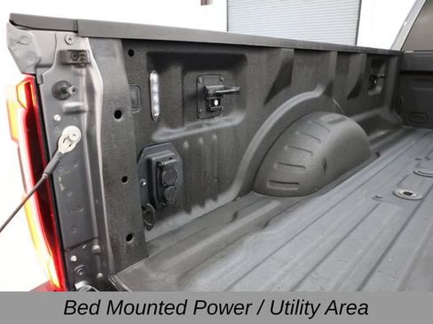 Used 2023 Ford F450 Platinum w/ FX4 Off-Road Package AWD/4WD image 51