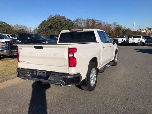 Used 2024 Chevrolet Silverado 1500 LTZ w/ Technology Package image 8