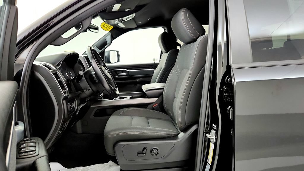 Used 2021 RAM 1500 Big Horn AWD/4WD image 27
