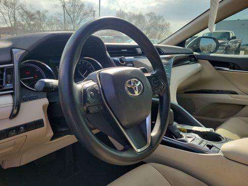 Used 2019 Toyota Camry LE w/ Sunroof Package image 13