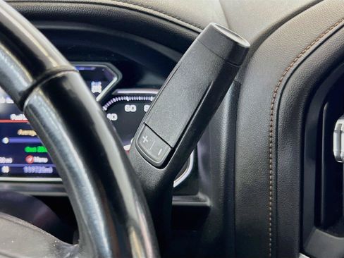 Used 2021 GMC Sierra 1500 AT4 w/ AT4 Premium Package AWD/4WD image 15