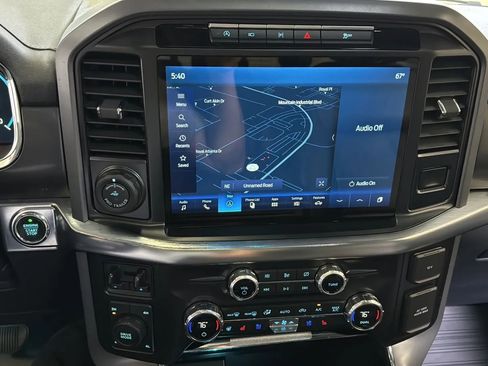 Used 2021 Ford F150 Lariat w/ Equipment Group 502A High image 18