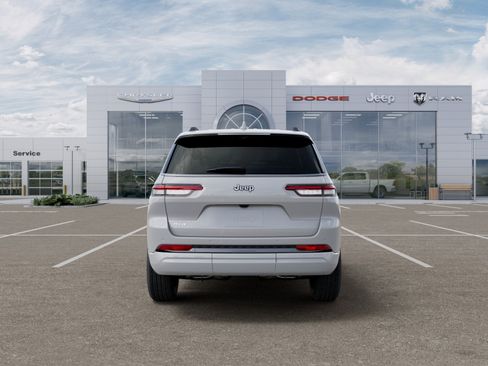 New 2026 Jeep Grand Cherokee L Limited AWD/4WD image 34