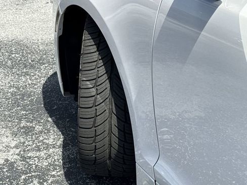 Used 2019 Lincoln MKZ Reserve FWD image 48