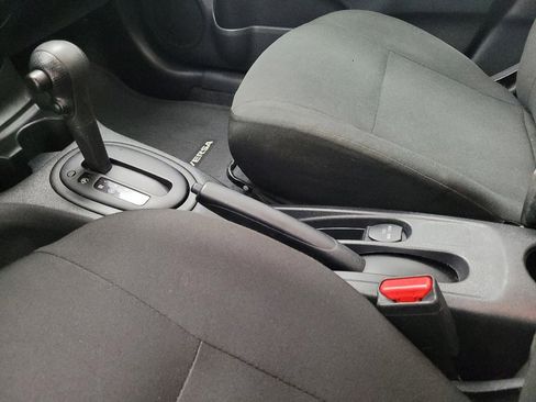 Used 2015 Nissan Versa S Plus FWD image 26
