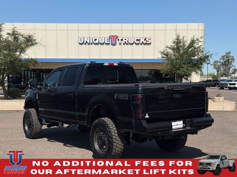 Used 2022 Ford F250 Lariat w/ Black Appearance Package AWD/4WD image 11