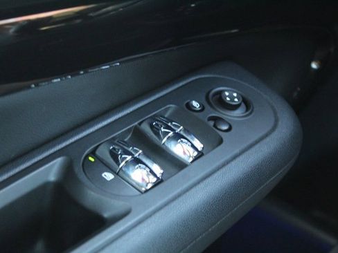 Used 2022 MINI Cooper Clubman John Cooper Works image 21