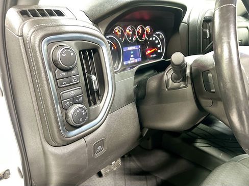 Used 2019 Chevrolet Silverado 1500 LT w/ All-Star Edition image 10