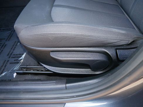 Used 2023 Kia K5 LXS image 19