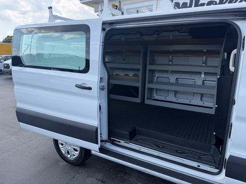 Used 2025 Ford Transit 250 Low Roof w/ Exterior Upgrade Package RWD image 24