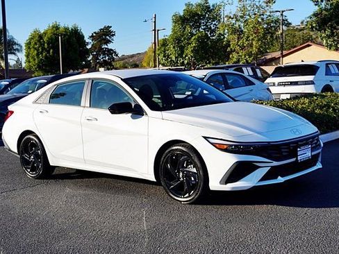 New 2026 Hyundai Elantra Sport image 6