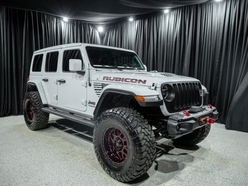 Used 2021 Jeep Wrangler Unlimited Rubicon AWD/4WD image 3