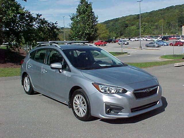 Used 2017 Subaru Impreza 2.0i Premium AWD/4WD image 30