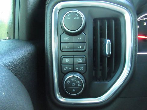 Used 2023 Chevrolet Silverado 2500 LTZ w/ LTZ Plus Package AWD/4WD image 27