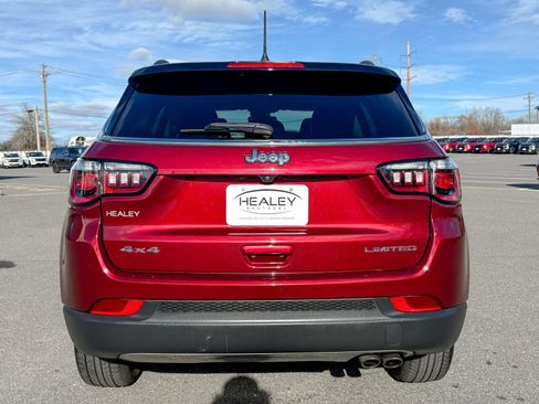 Used 2022 Jeep Compass Limited image 6