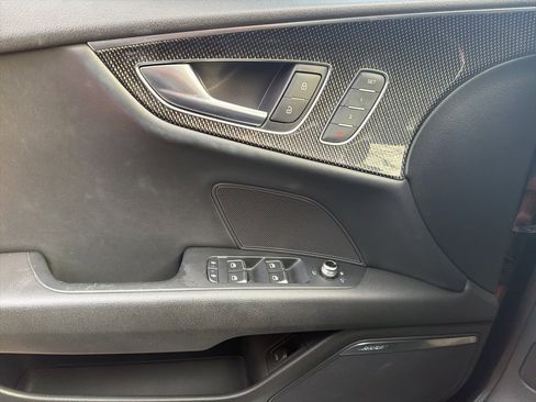 Used 2013 Audi S7 Prestige w/ Innovation Pkg image 15