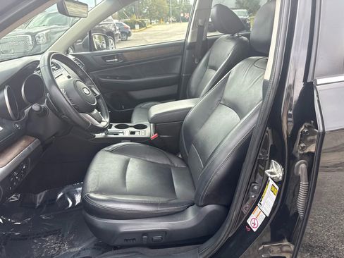 Used 2018 Subaru Outback 3.6R Limited image 15