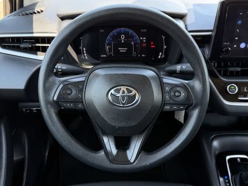 Used 2026 Toyota Corolla LE FWD image 12