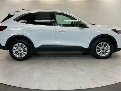 Used 2024 Ford Escape Active AWD/4WD image 6