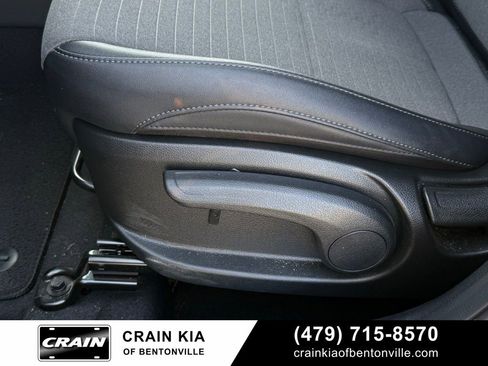 Certified 2023 Kia Seltos S FWD image 12