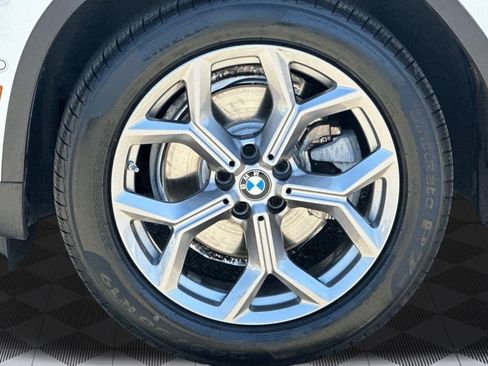 Used 2024 BMW X3 xDrive30i w/ Premium Package AWD/4WD image 13