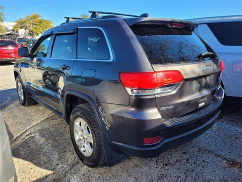 Certified 2016 Jeep Grand Cherokee Laredo w/ Quick Order Package 23E image 5