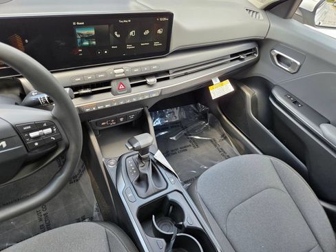 New 2026 Kia K4 FWD image 21