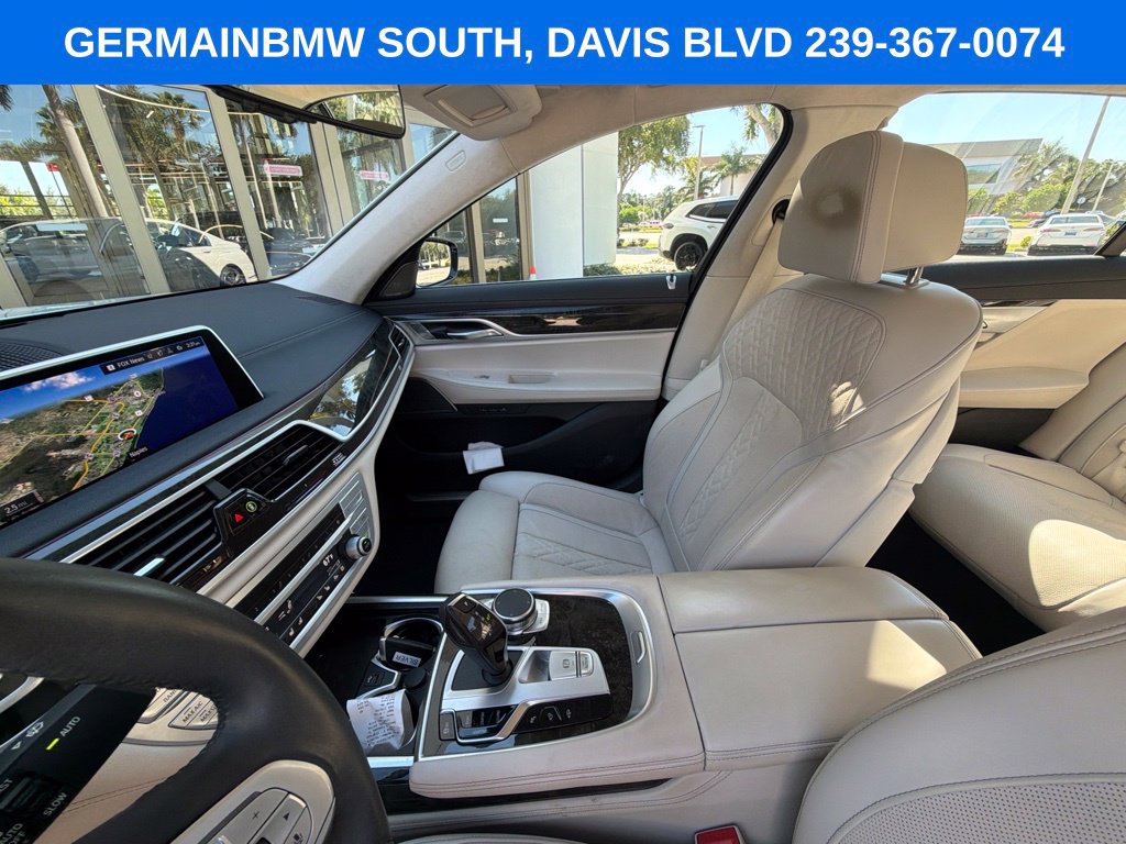 Used 2022 BMW 750i xDrive w/ Luxury Rear Seating Package AWD/4WD image 22