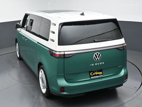 Used 2025 Volkswagen ID. Buzz 1st Edition image 40