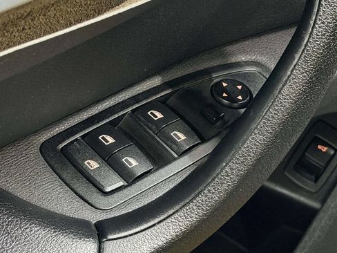 Used 2017 BMW X1 xDrive28i image 16