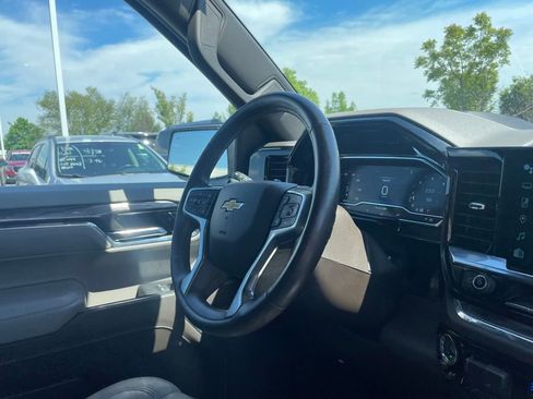 Used 2023 Chevrolet Silverado 1500 LTZ w/ LTZ Premium Package AWD/4WD image 29