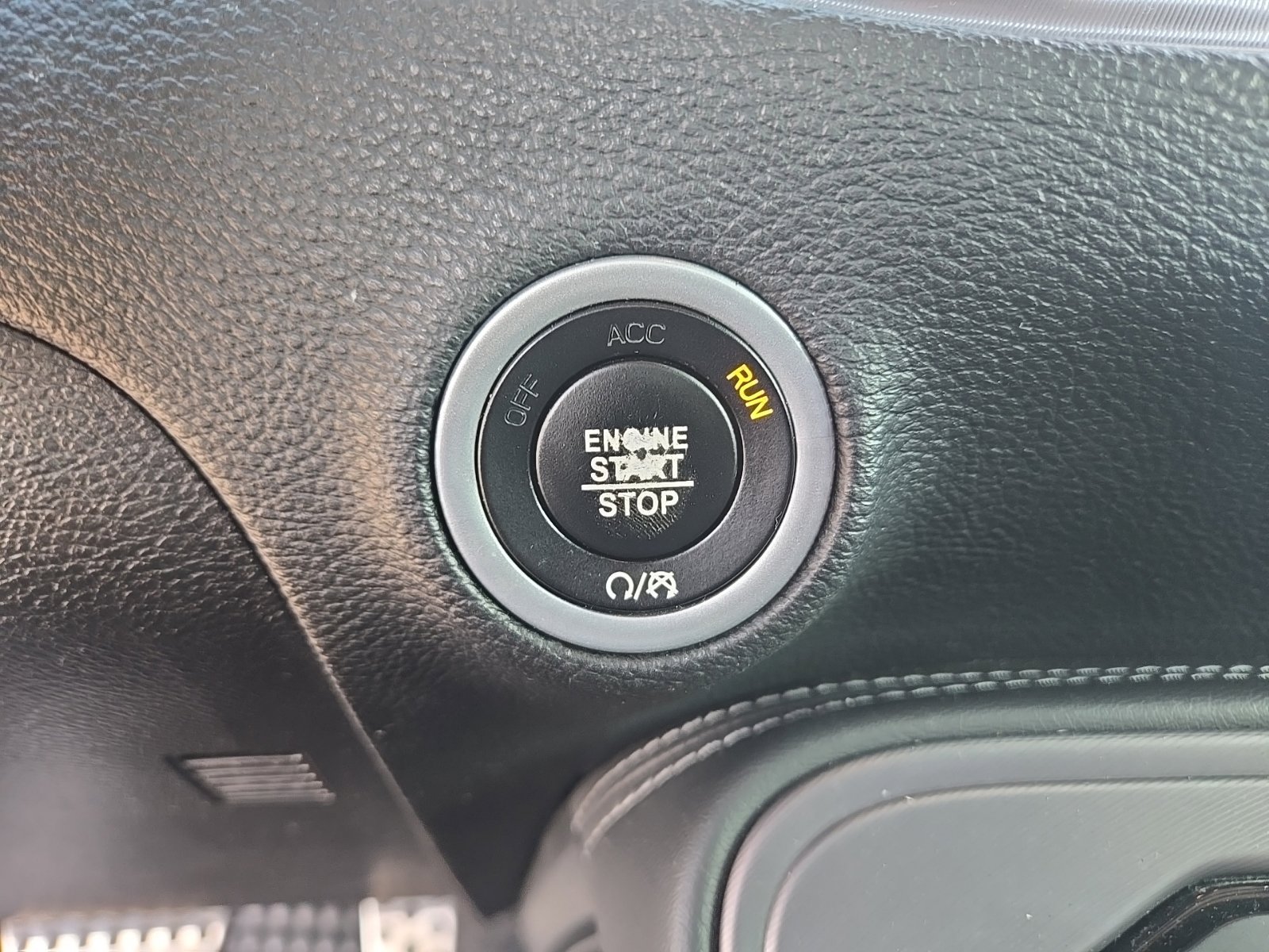 Used 2023 Dodge Challenger R/T Scat Pack RWD image 14