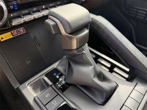 New 2025 Toyota 4Runner Limited image 19