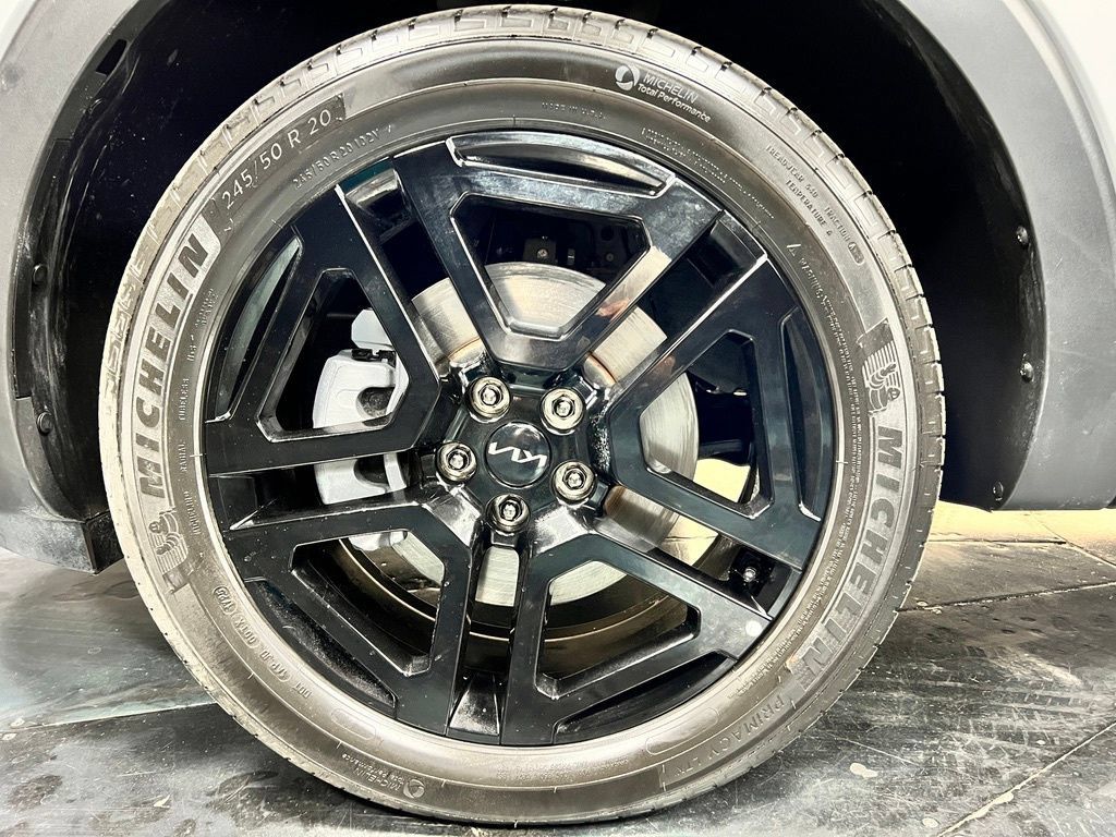 Used 2025 Kia Telluride SX Prestige X-Line AWD/4WD image 11