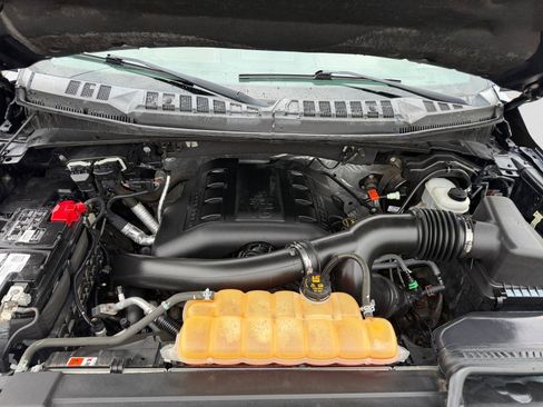 Used 2016 Ford F150 Platinum w/ Technology Package AWD/4WD image 20
